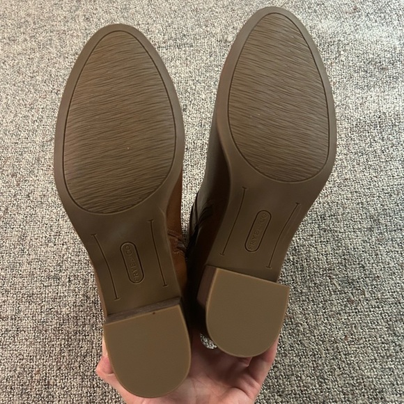 Frye & Co Itaila Stacked Heel Boots in Cognac - Picture 4 of 5